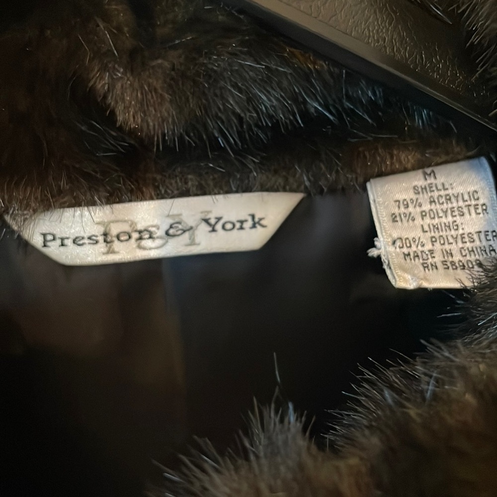 Preston & York Medium faux fur vest